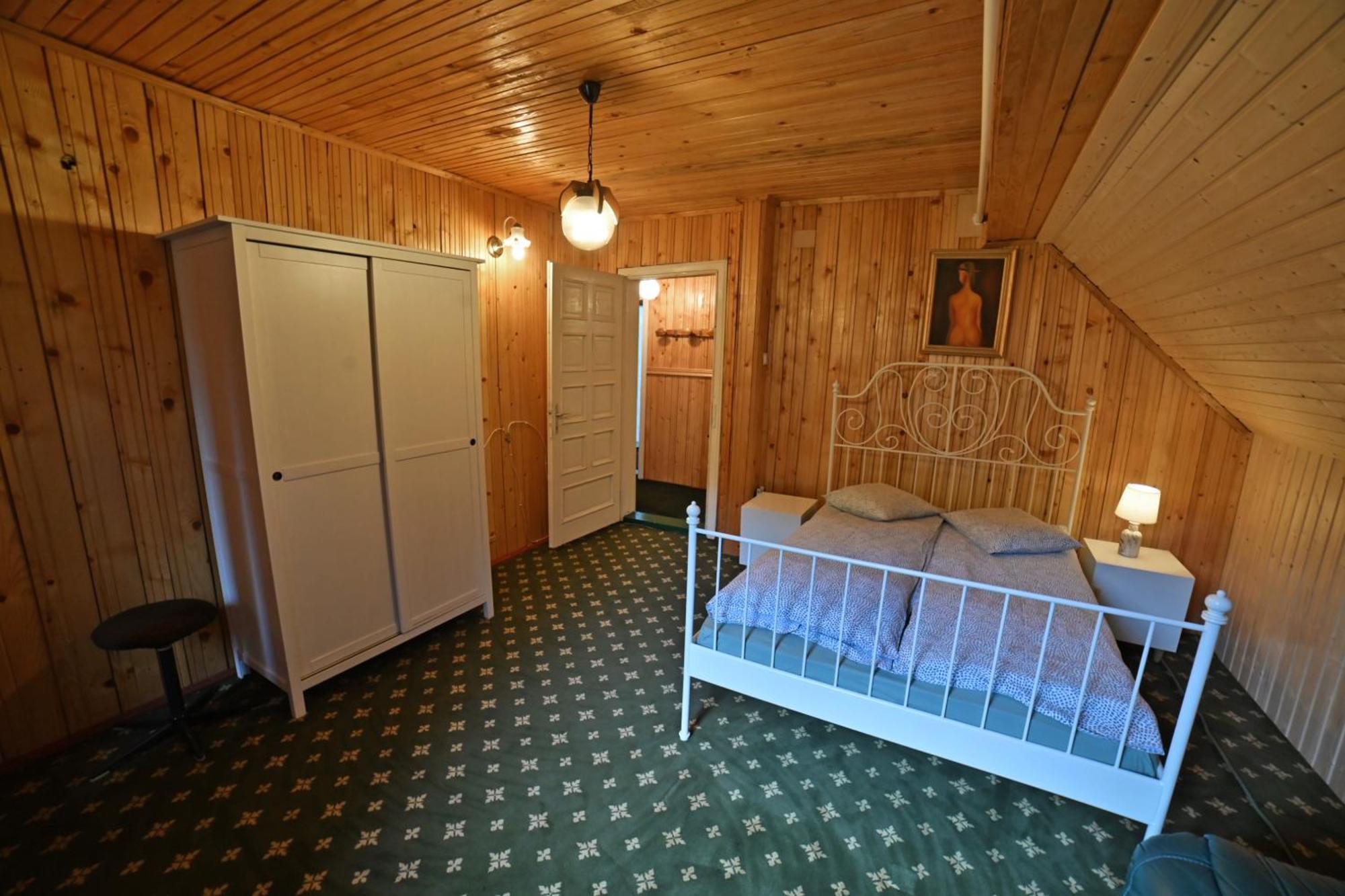 Casa De Vacanta Satic Piatra Craiului La Doi Viermi المظهر الخارجي الصورة